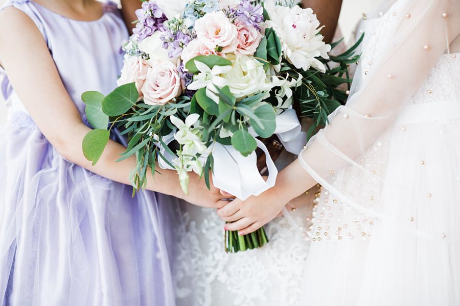 Flower girl and bride holding bouquet ‖ Hazel + Skye » http://www.hazelandskye.com