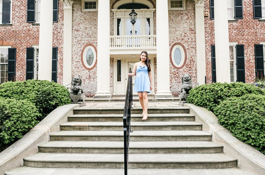 Quinceañera Portrait Session in Cantigny Park ‖ Hazel + Skye » www.hazelandskye.com